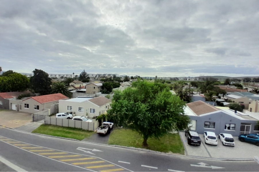 2 Bedroom Property for Sale in Richwood Western Cape